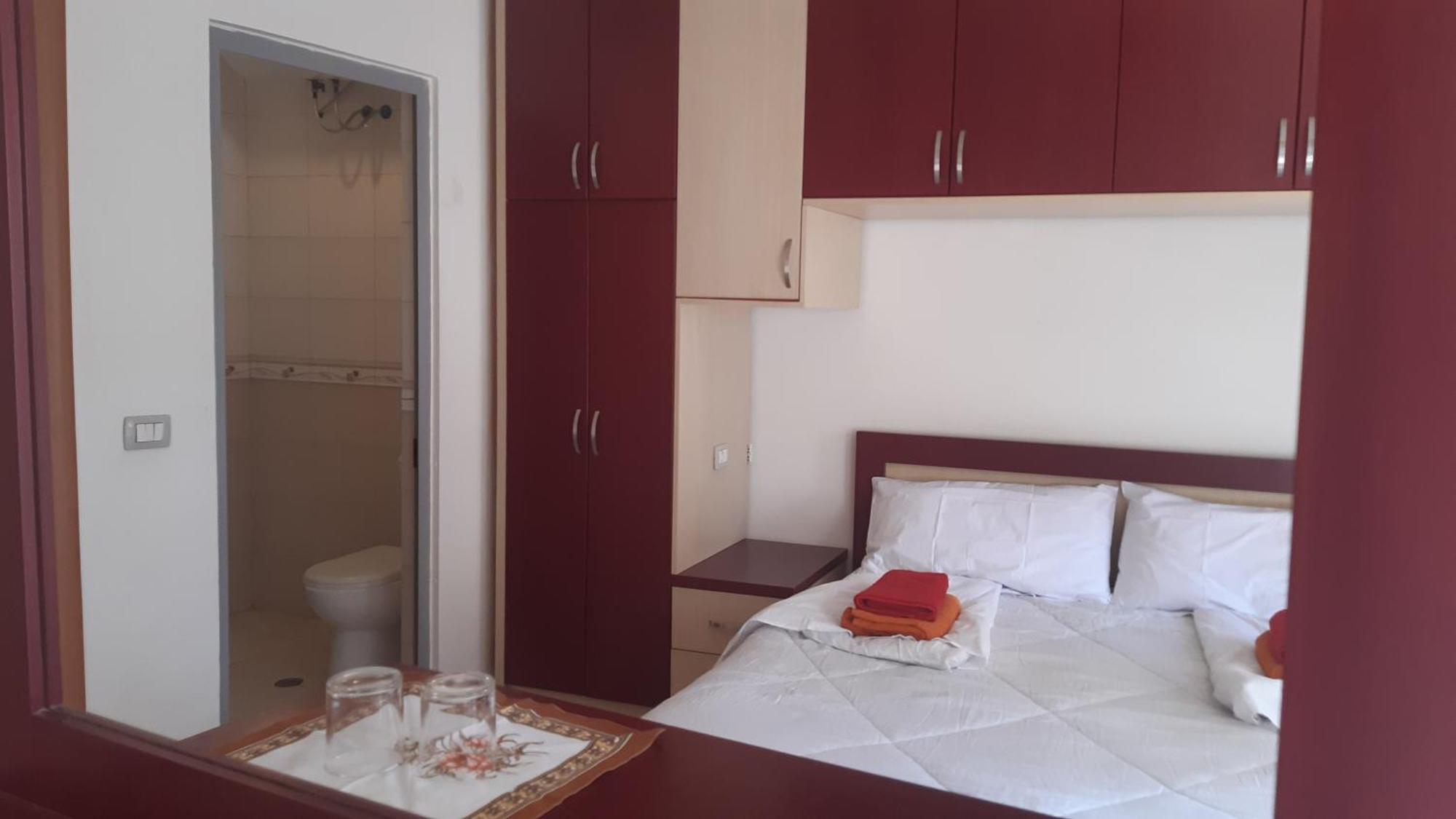 Home Sweet Home - Guest House Yzberishti Cameră foto